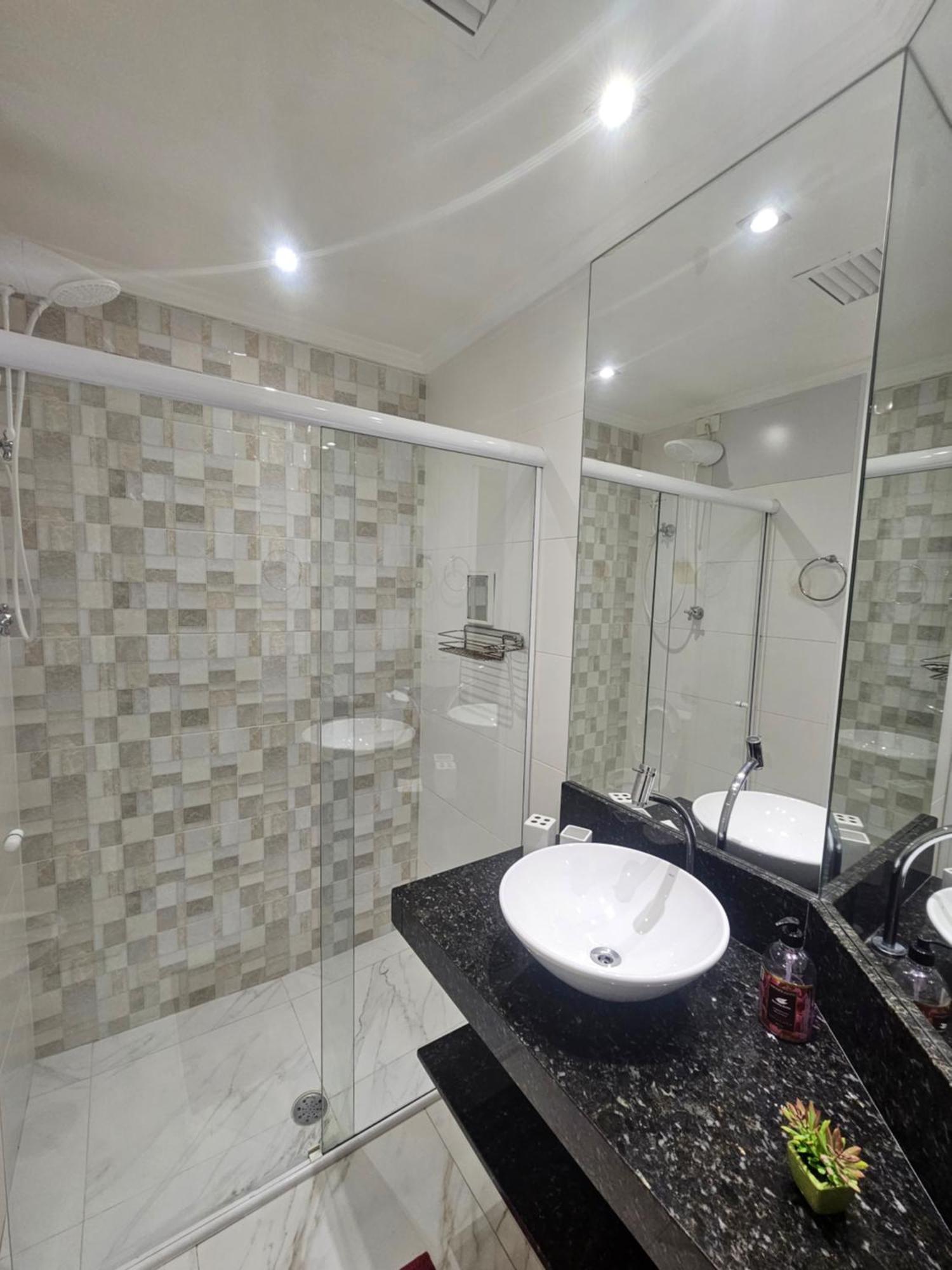 Capitania Varam Apartamento-Flat Com Piscina E Vista Mar Guaruja Pitangueiras Екстер'єр фото